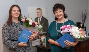 А. Добрянська і Л. Здирко